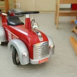 Motorowerzysta z Ińska poczuł za duży „napęd”! 🛵💨