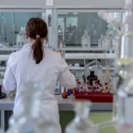 Naukowcy zyskują prawdziwe supermoce dzięki nowej sztucznej inteligencji! 🧪